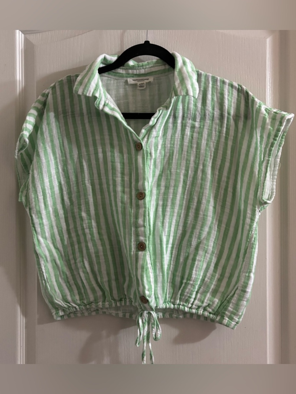 beachlunchlounge Light Green & White Striped Button-Front Top